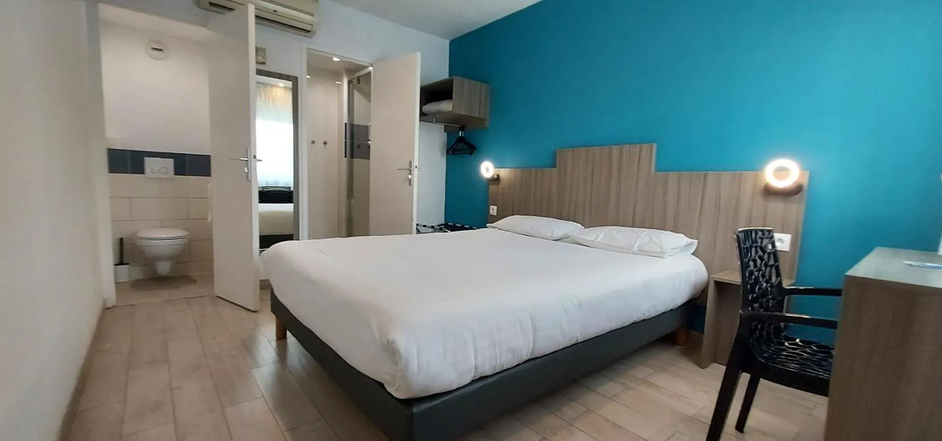 ***  Brit Hotel Confort Manosque Cadarache France